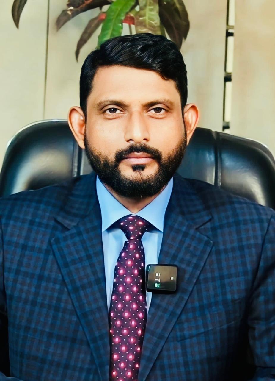 https://web.cbiu.ac.bd/assets/img/mujib.jpeg